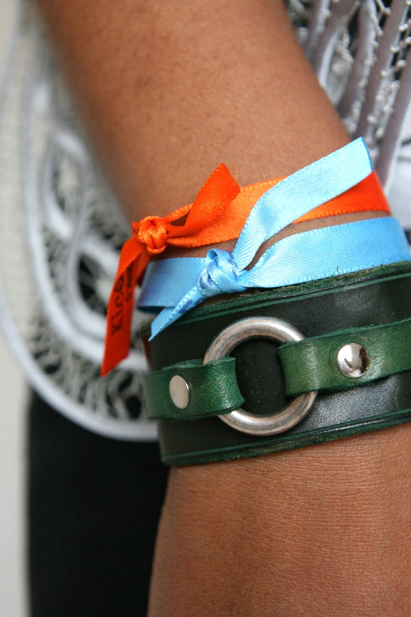 13-sept-frida-et-bracelet-couleurs4.jpg