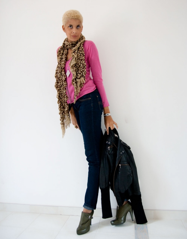 look rose et leopard