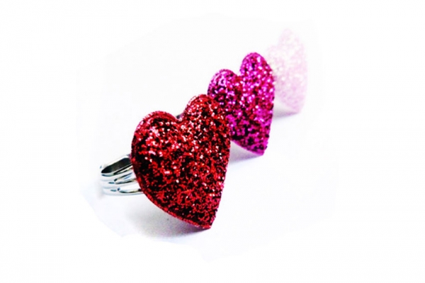 bagues Queen Cool glitter love, bague coeurs paillettes